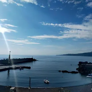  Bed & Breakfast La Spiaggetta Di Stazzo Italy